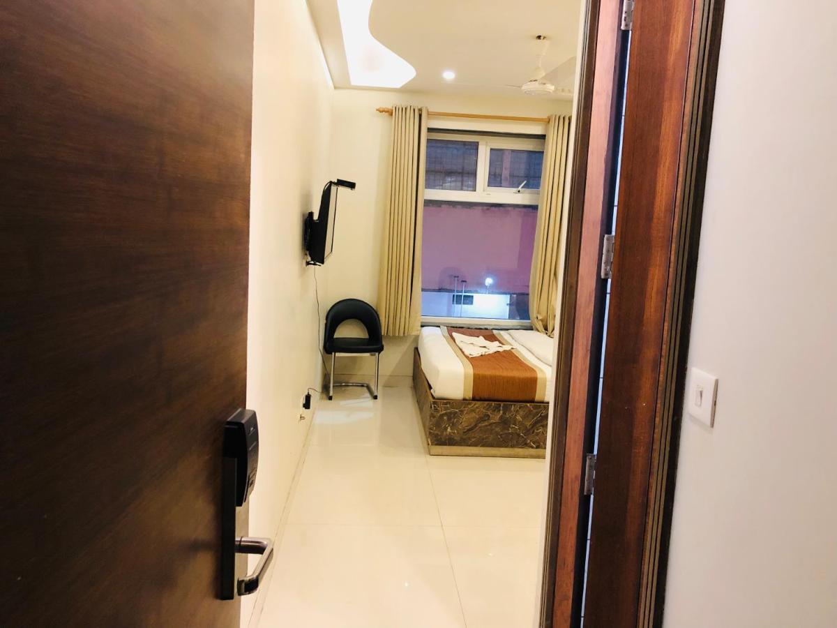 Motimahal Inn ฮัดวานี ภายนอก รูปภาพ